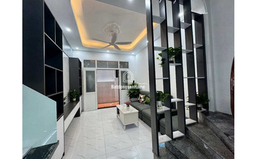 Nhà Trương Định Dân Xây Độc Lập 10m Ra Ô Tô Nhỉnh 5 Tỷ